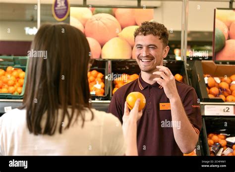 sainsbury's colleague sign in.